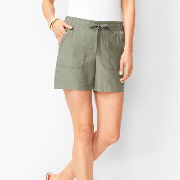 Talbots Sage Green Flat Front Utility Pull On Shorts Athleisure Boho - Picture 1 of 8